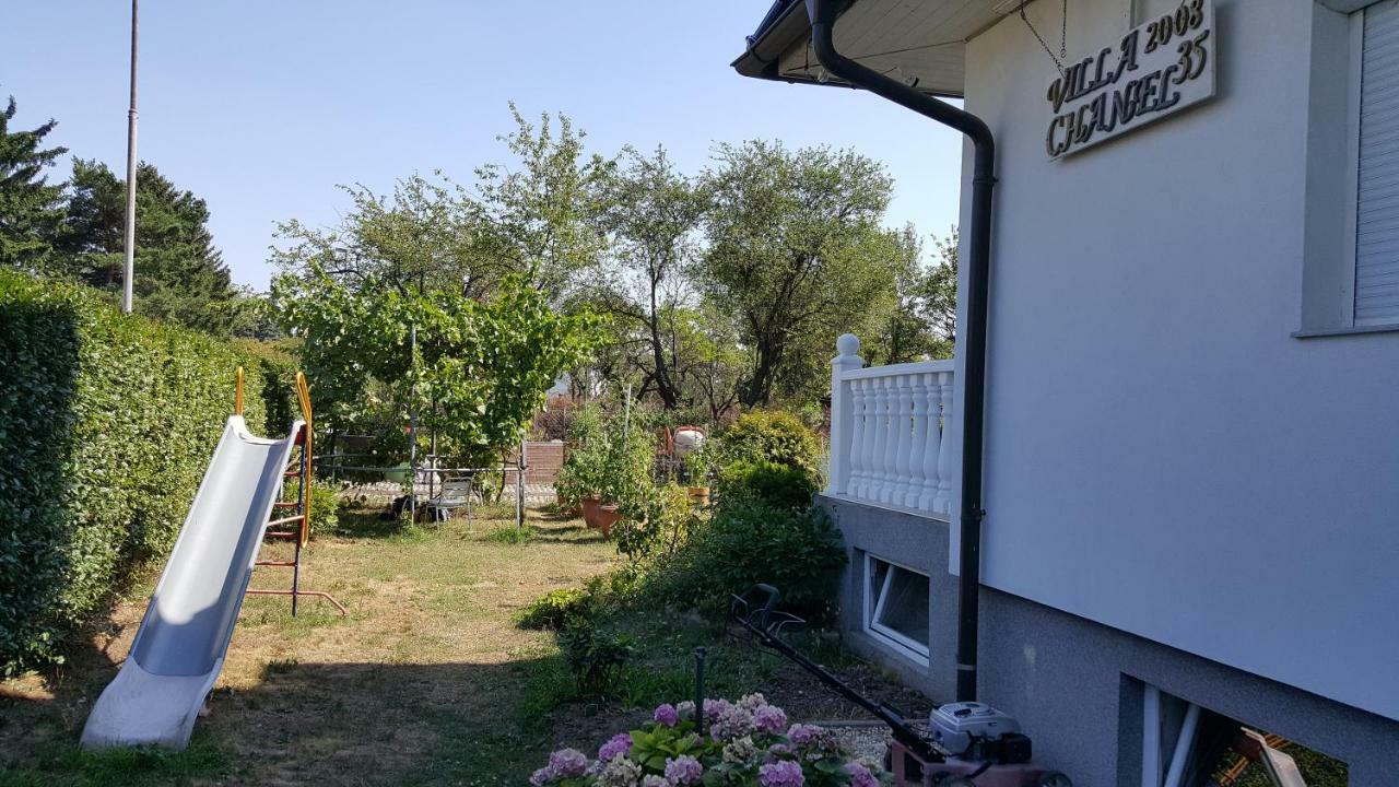 Leon'S Silberwald Apartment Strasshof an der Nordbahn Exterior foto