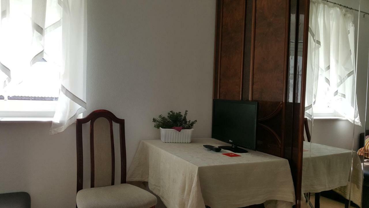 Leon'S Silberwald Apartment Strasshof an der Nordbahn Exterior foto